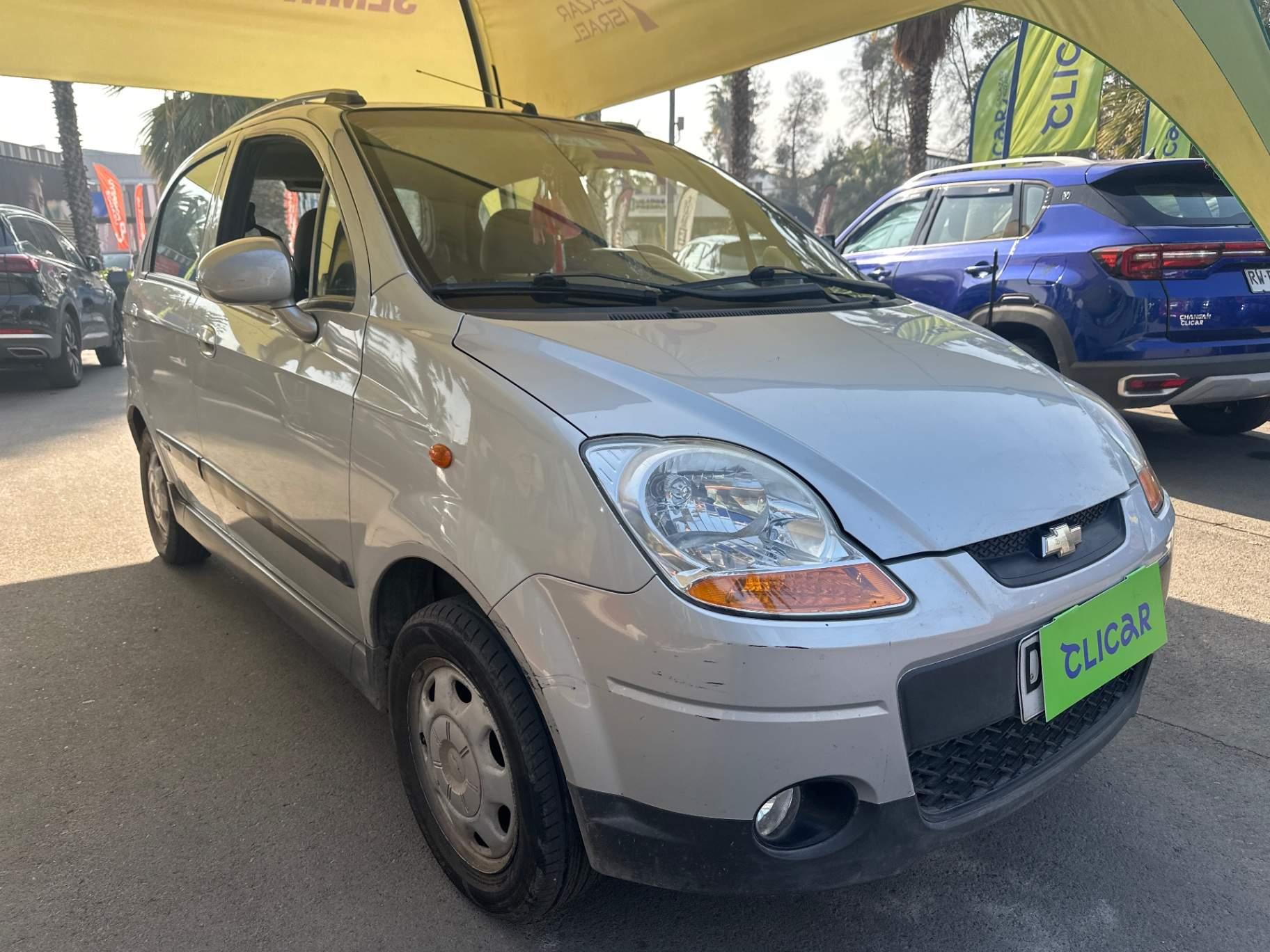 Hatchback Chevrolet Spark