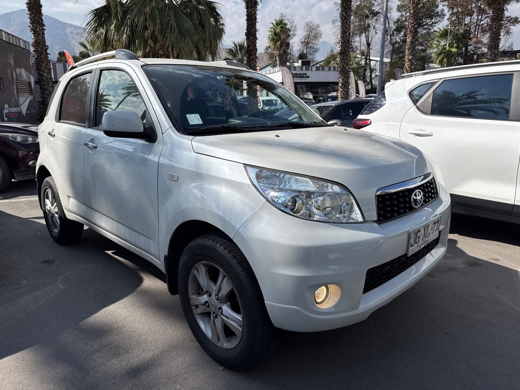 Suv Toyota Rush