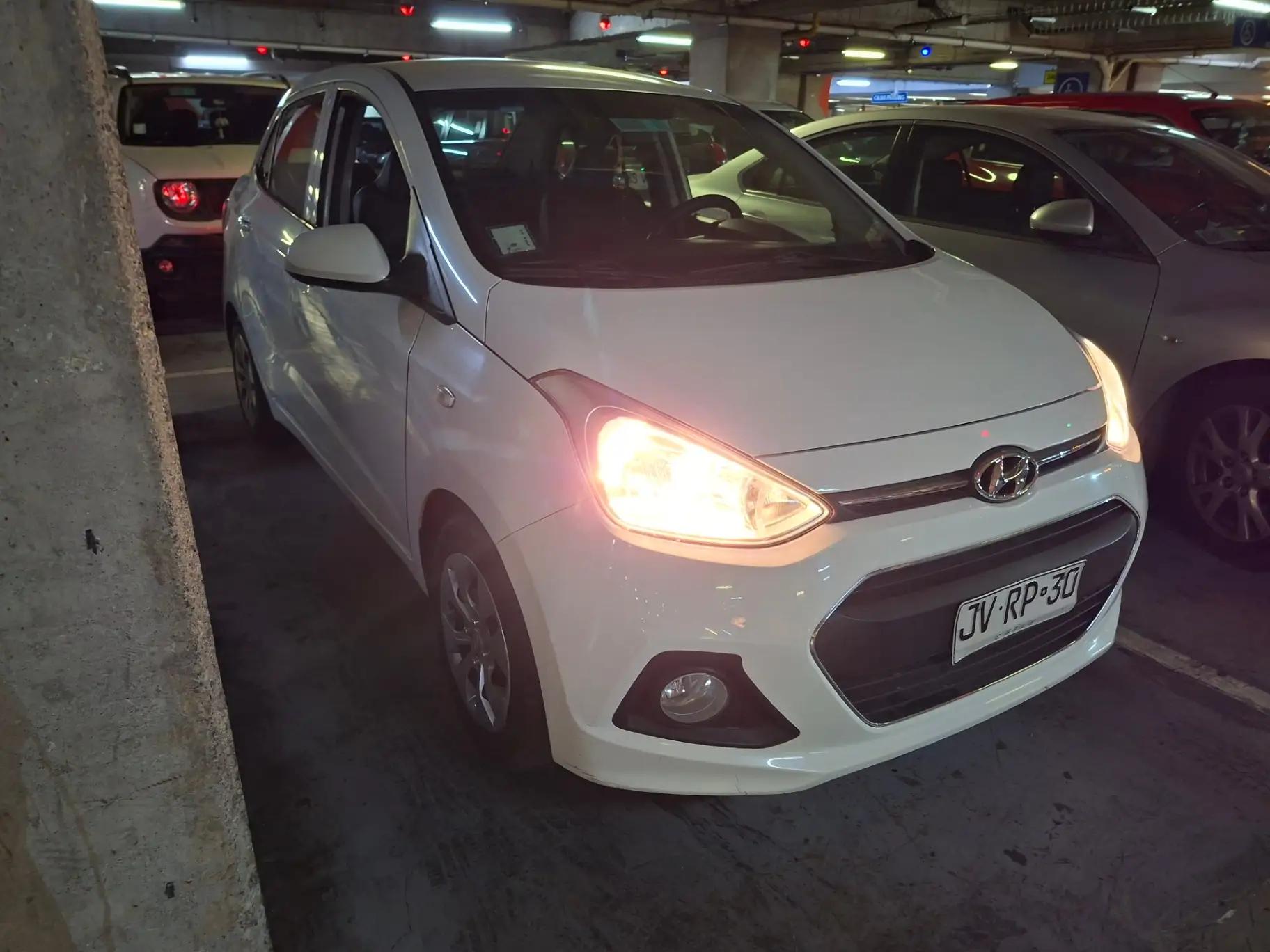 Automovil Hyundai Grand I10