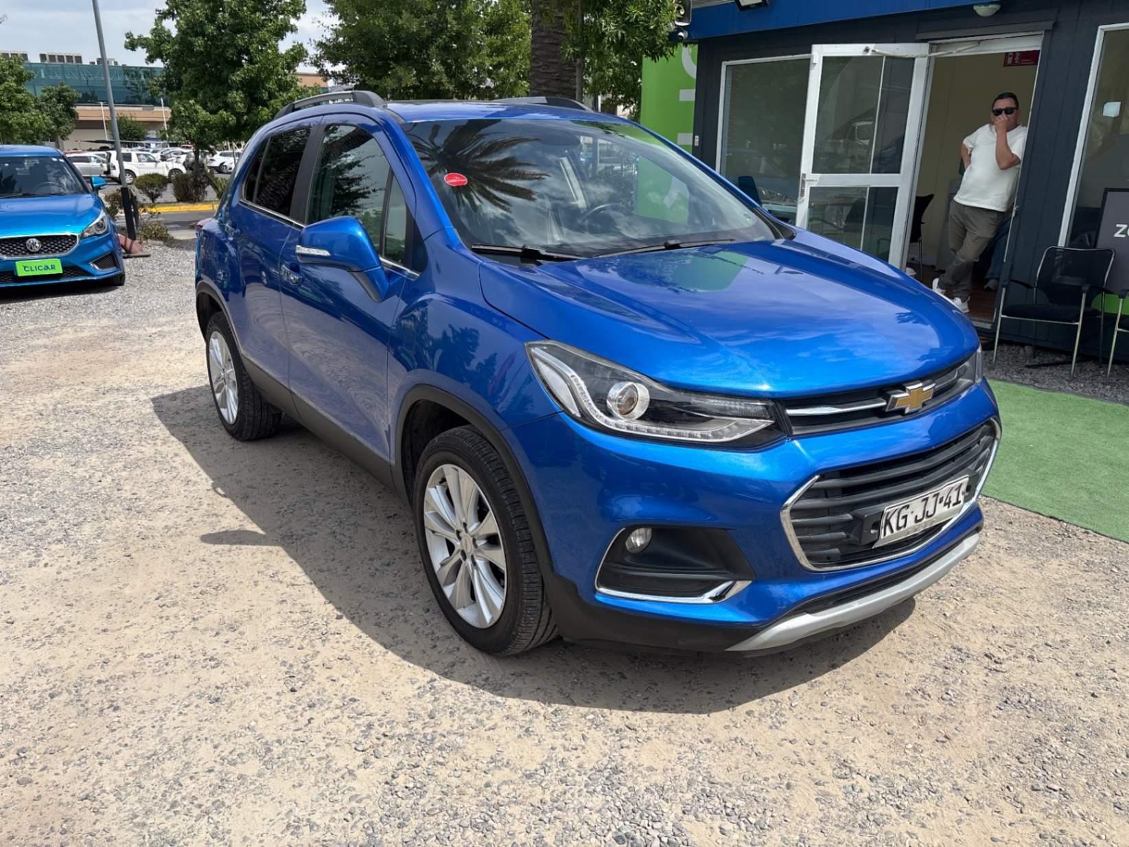 Station Wagon Chevrolet Tracker