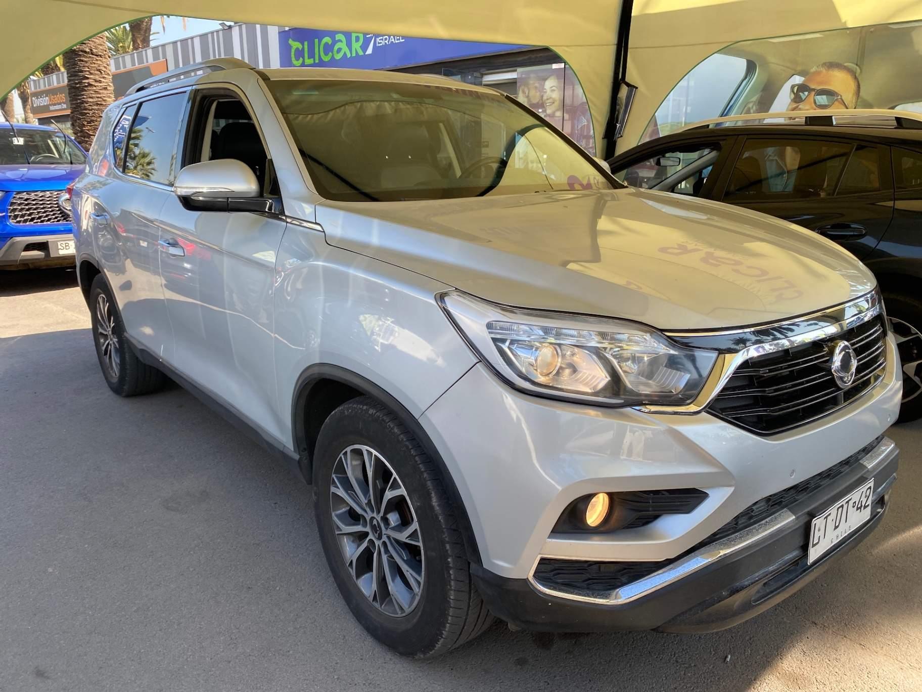 Suv Ssangyong Rexton