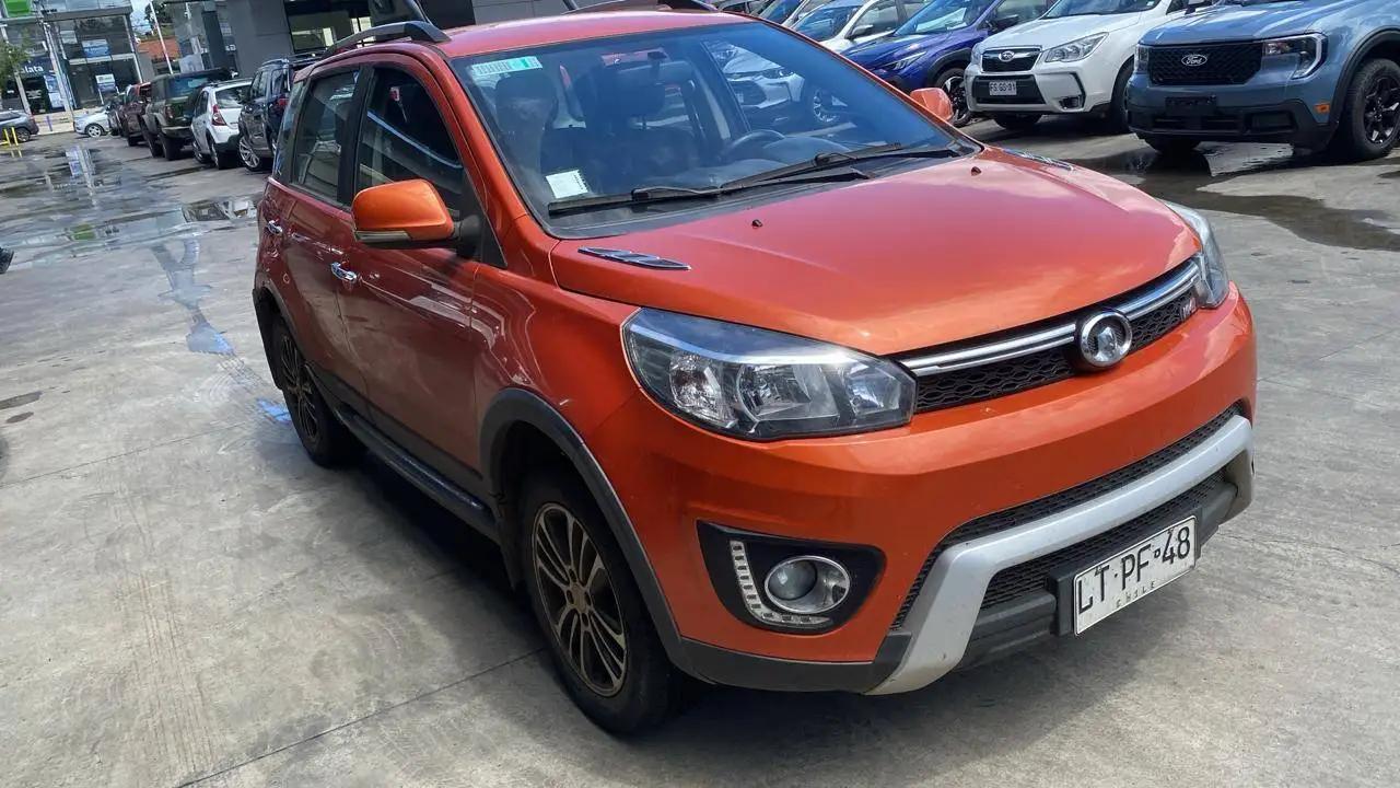 Hatchback Great Wall M4