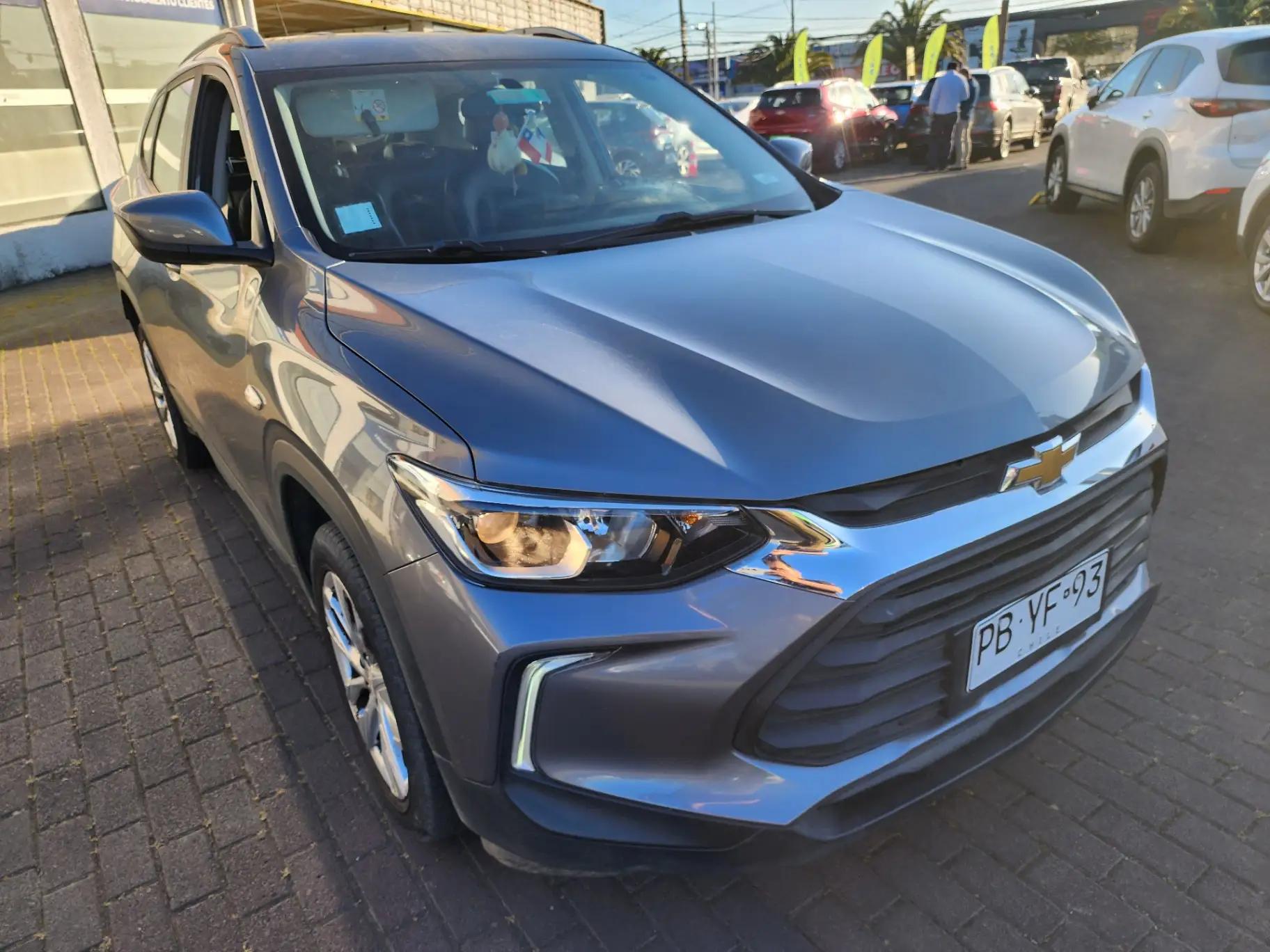 Station Wagon Chevrolet Tracker