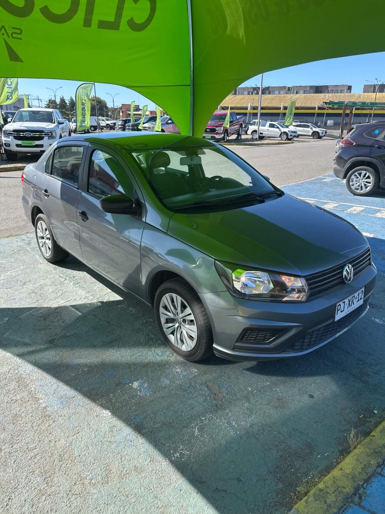 Automovil Volkswagen Voyage