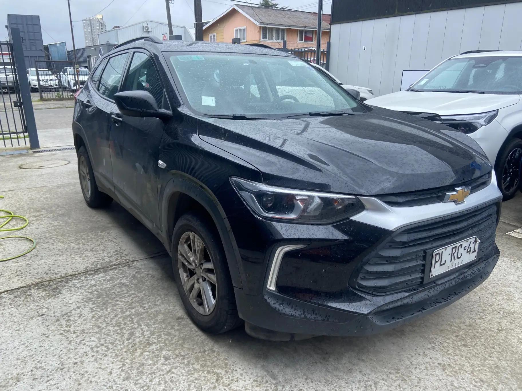 Station Wagon Chevrolet Tracker