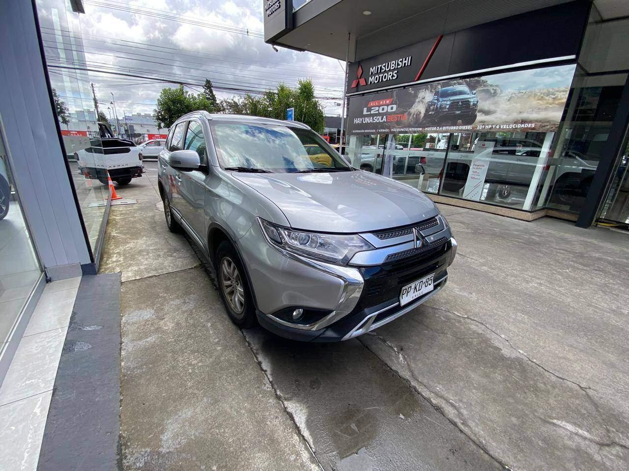 Suv Mitsubishi Outlander