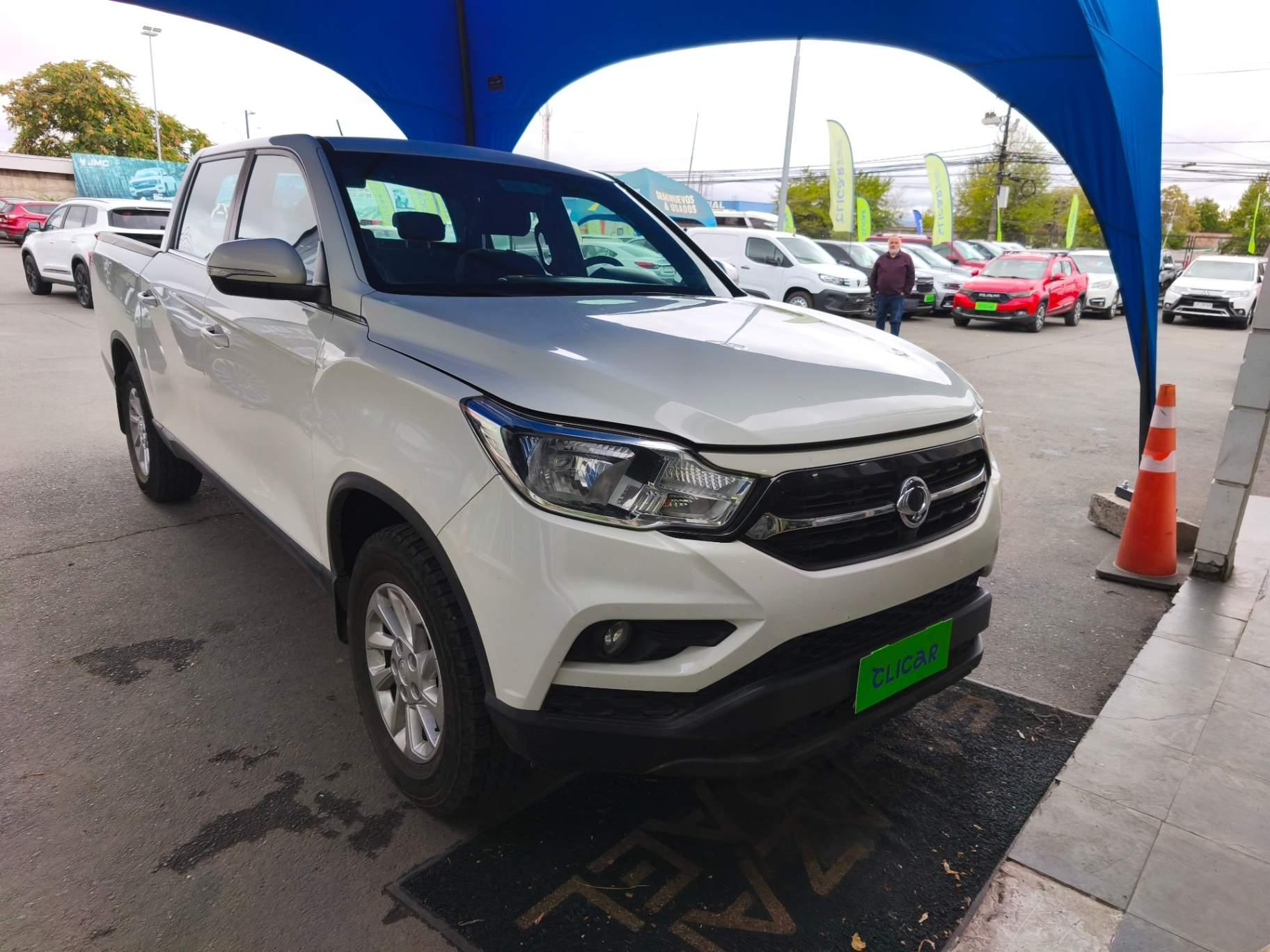 Camioneta Ssangyong Musso