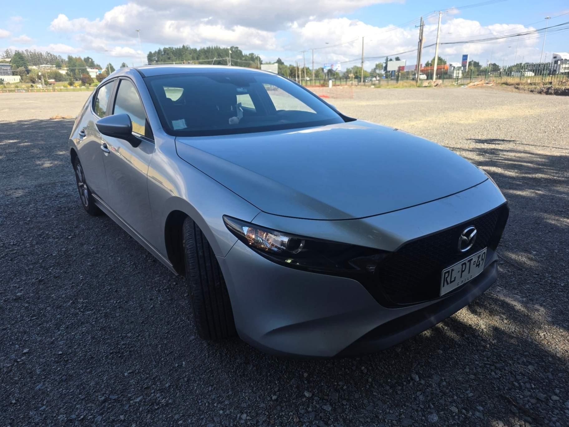 Hatchback Mazda 3