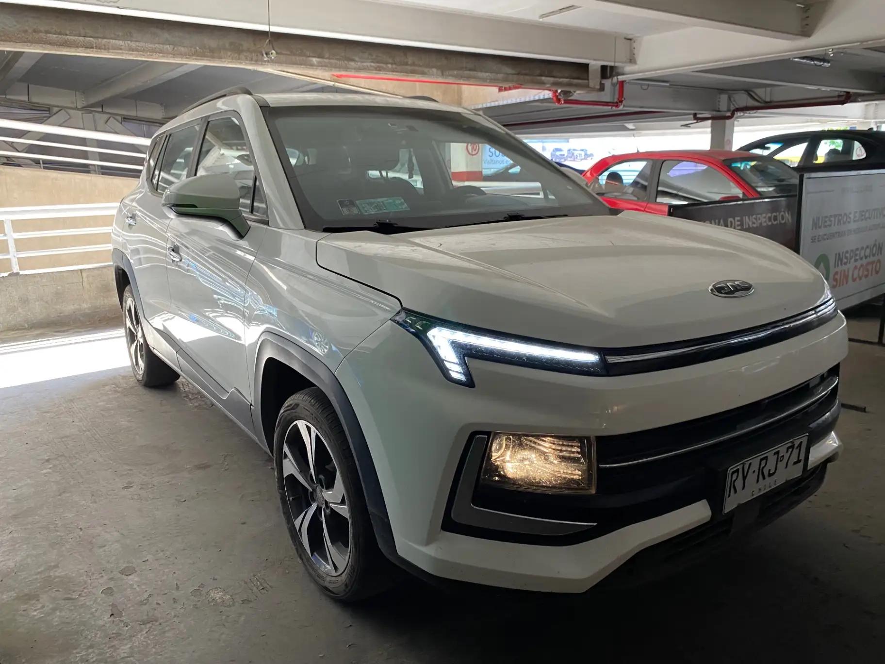 Station Wagon Jac Js4