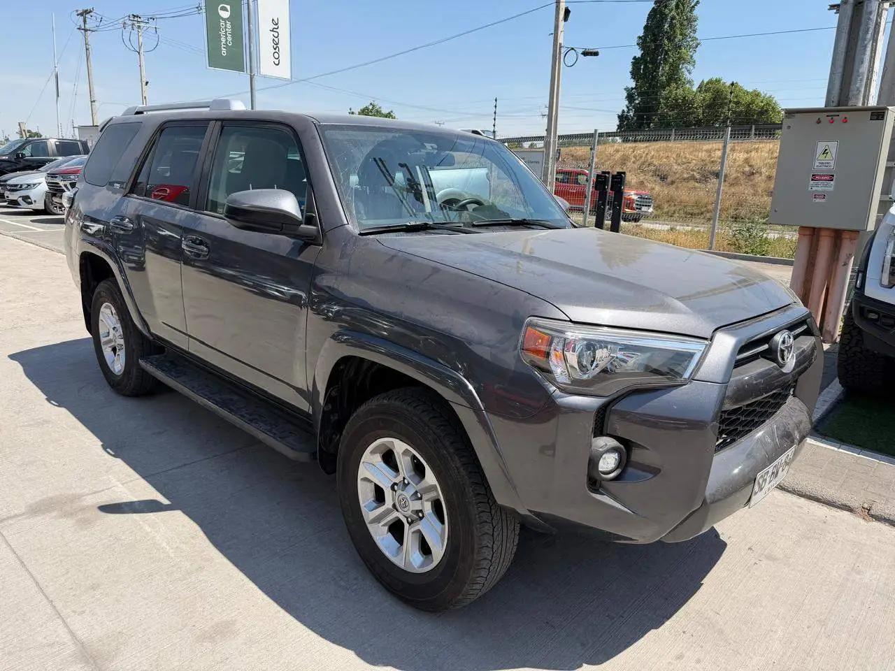 Station Wagon Toyota 4runner