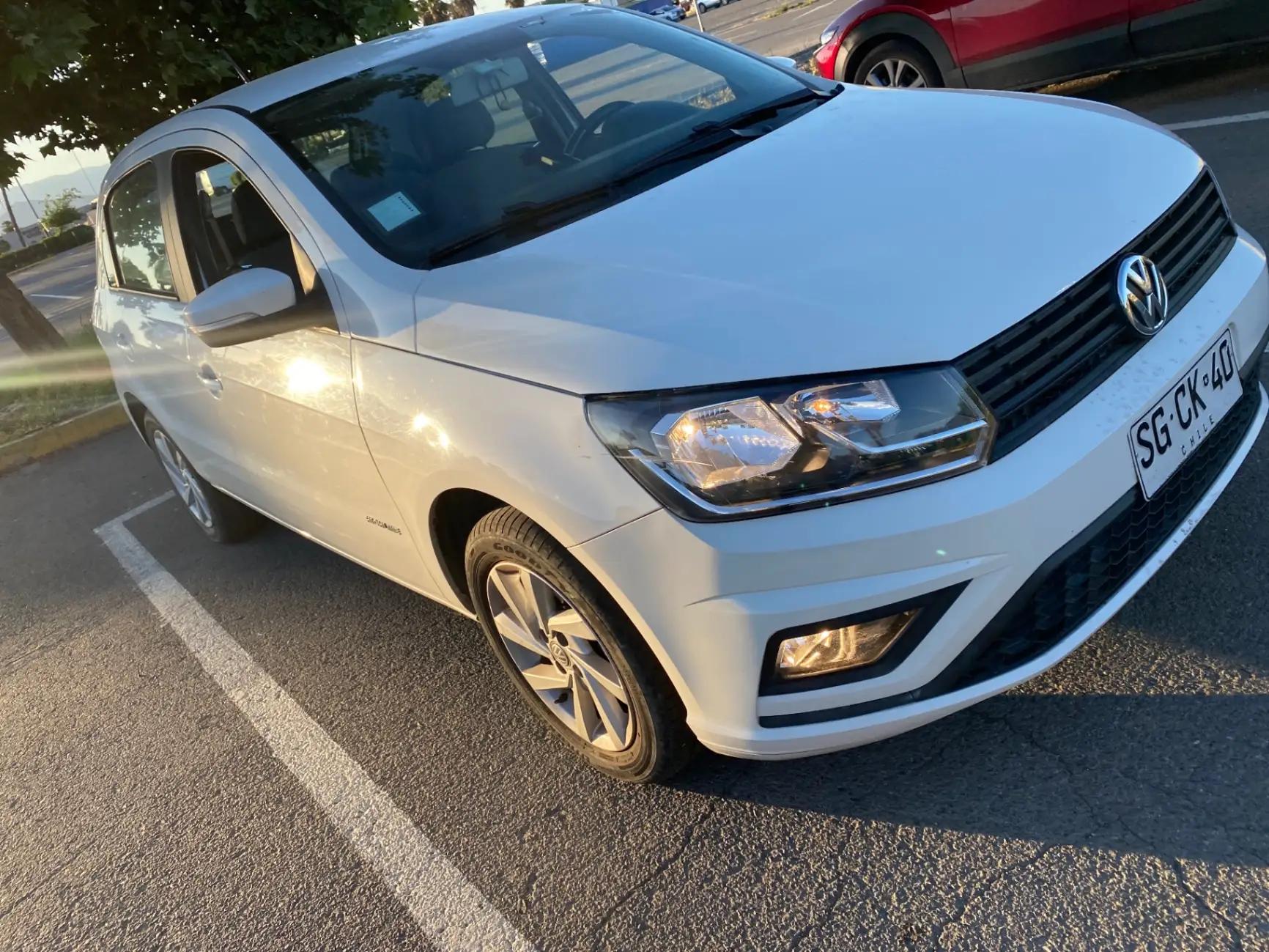 Automovil Volkswagen Gol