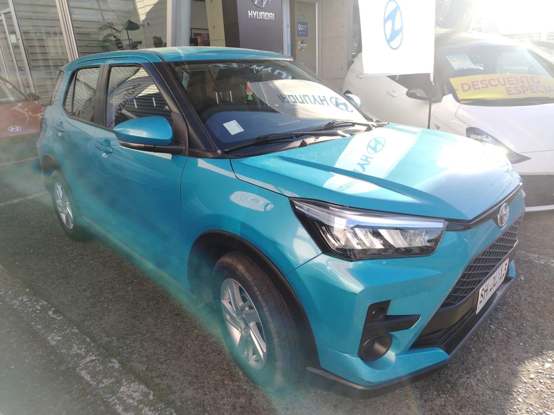 Suv Toyota Raize