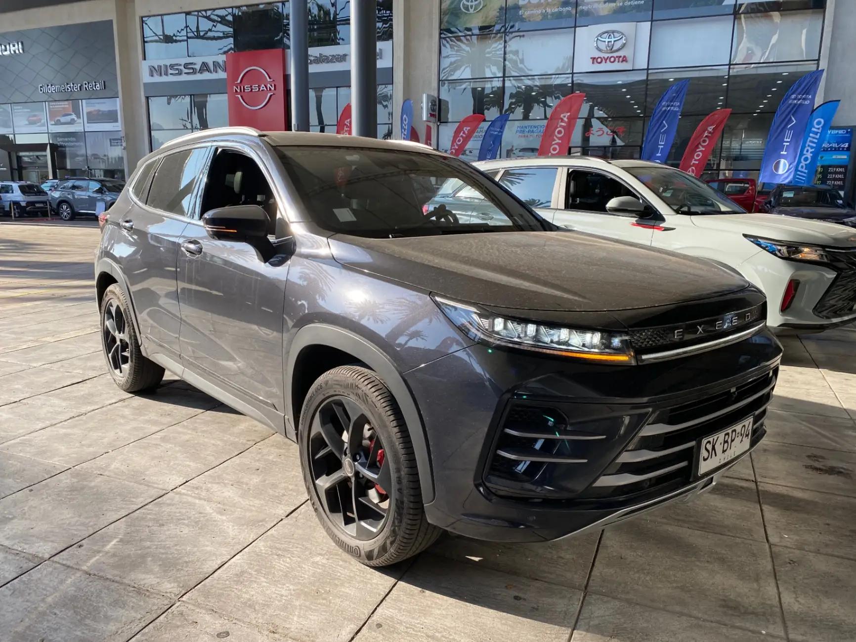 Station Wagon Exeed Lx