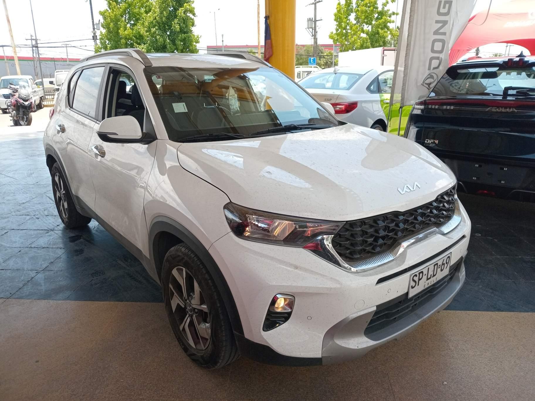 Station Wagon Kia Sonet