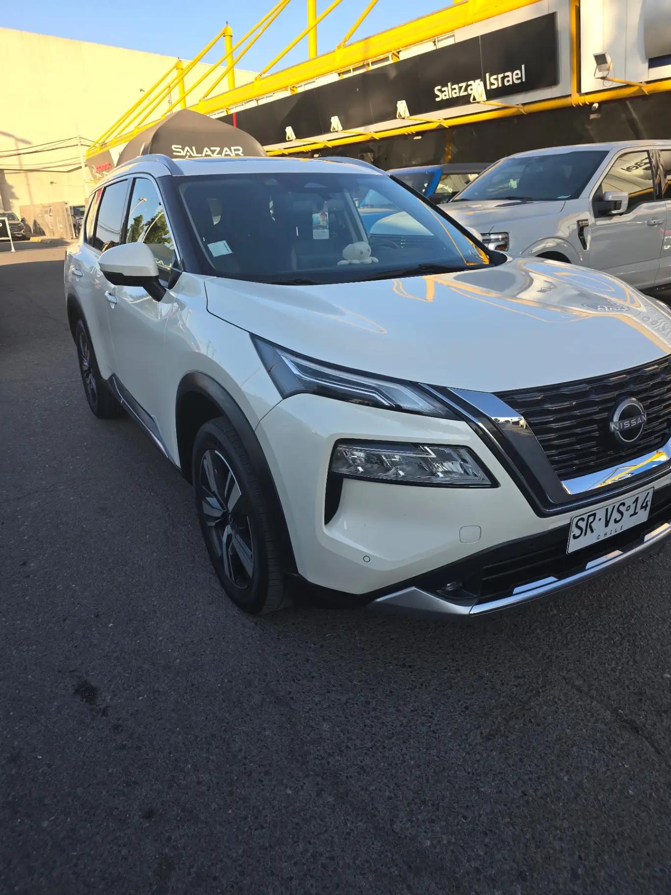 Station Wagon Nissan X-trail