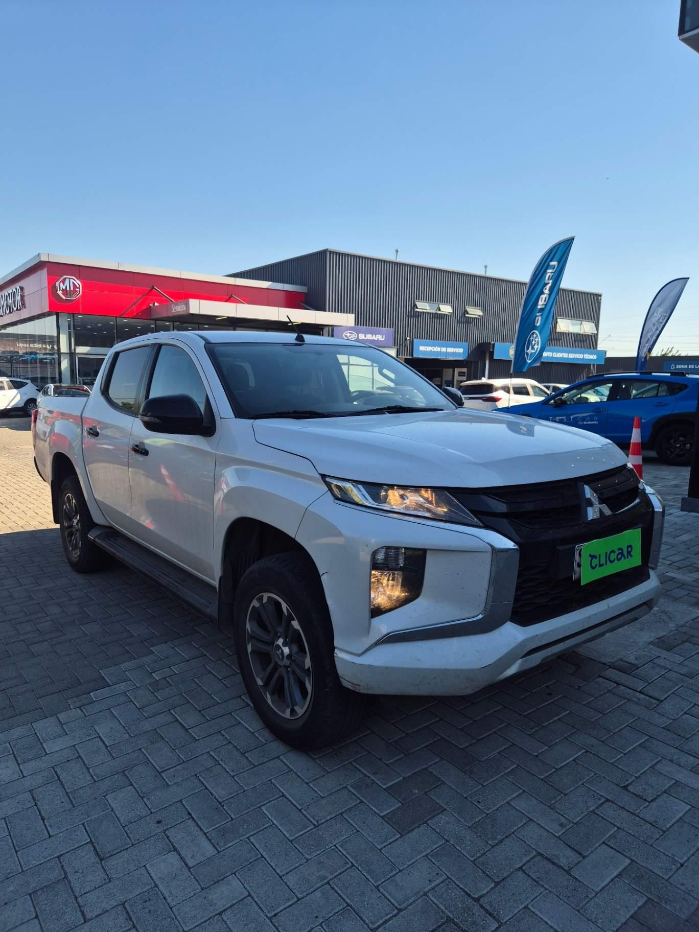 Camioneta Mitsubishi L200