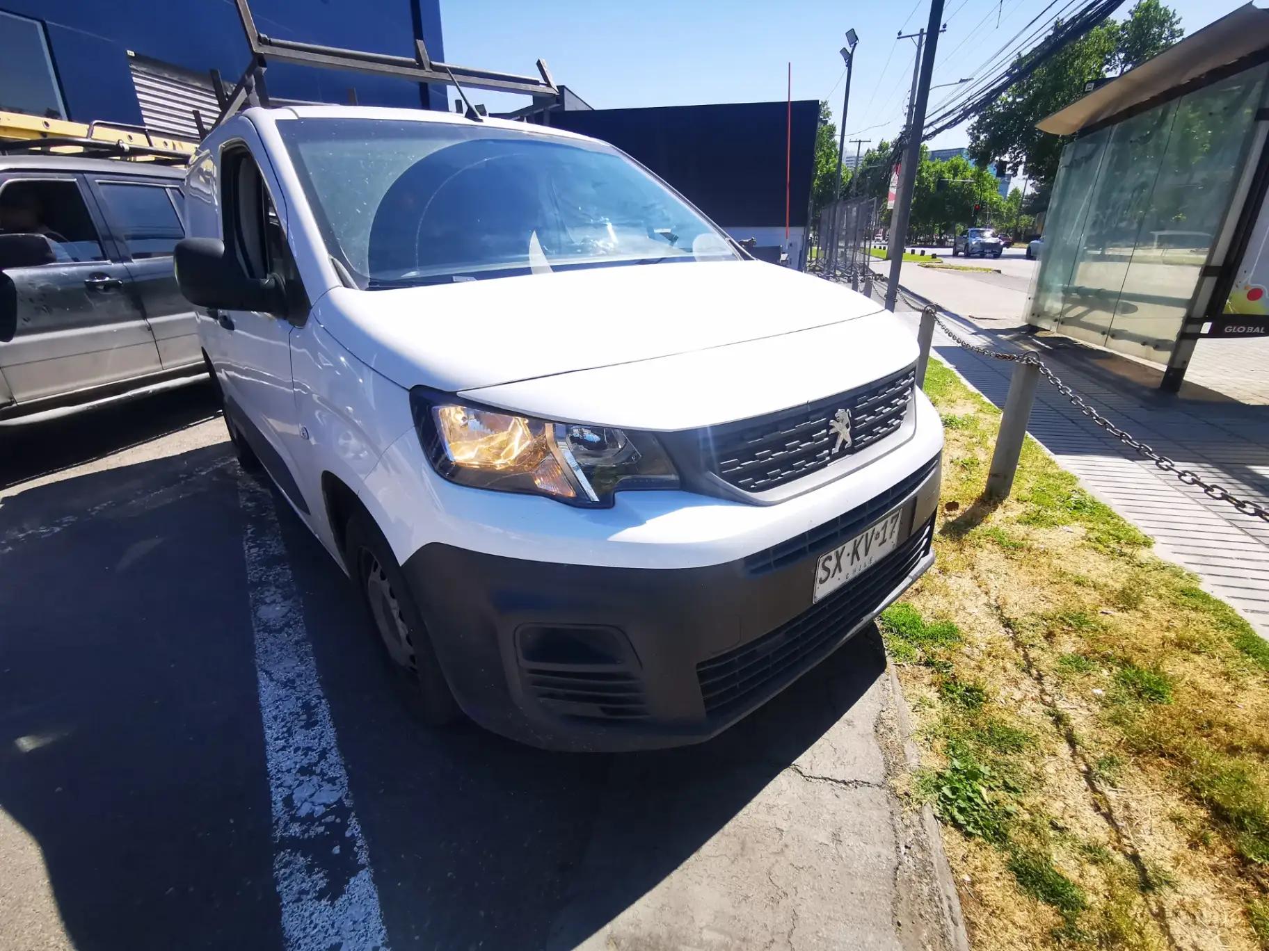 Furgon Peugeot Partner