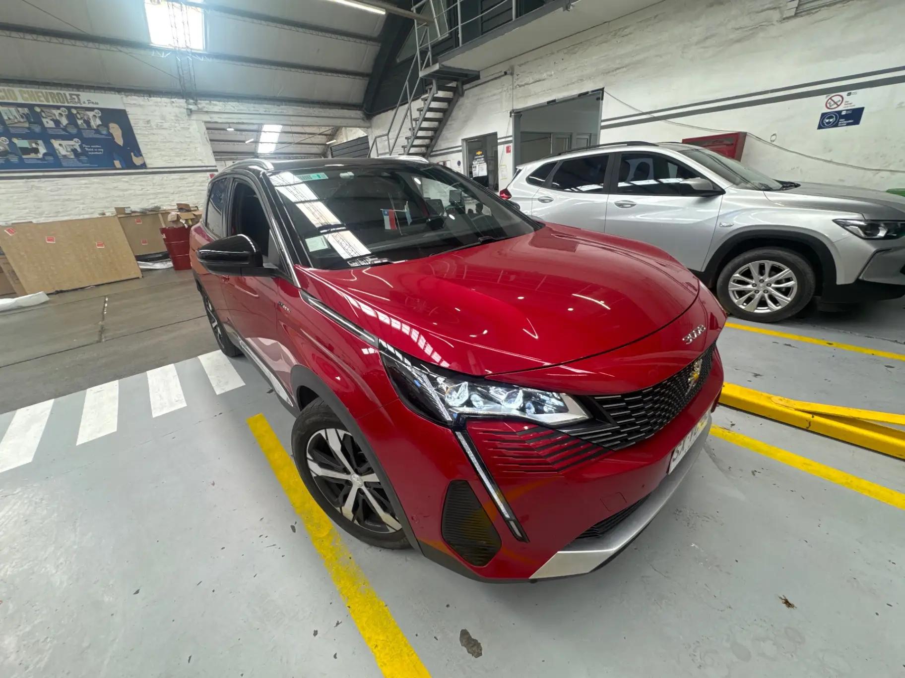 Station Wagon Peugeot 3008