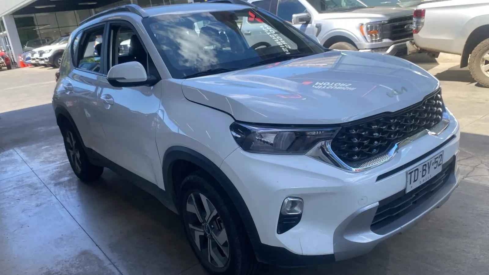 Station Wagon Kia Sonet