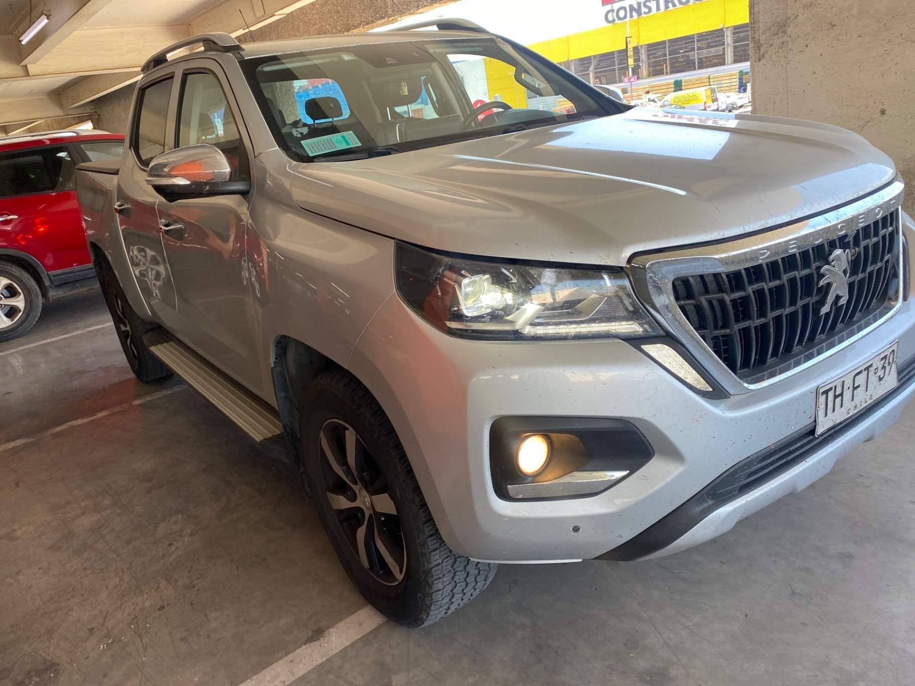 Camioneta Peugeot Landtrek