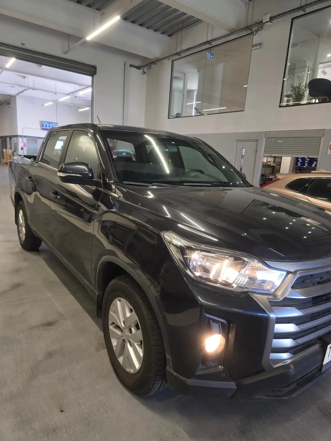 Camioneta Ssangyong New Grand Musso