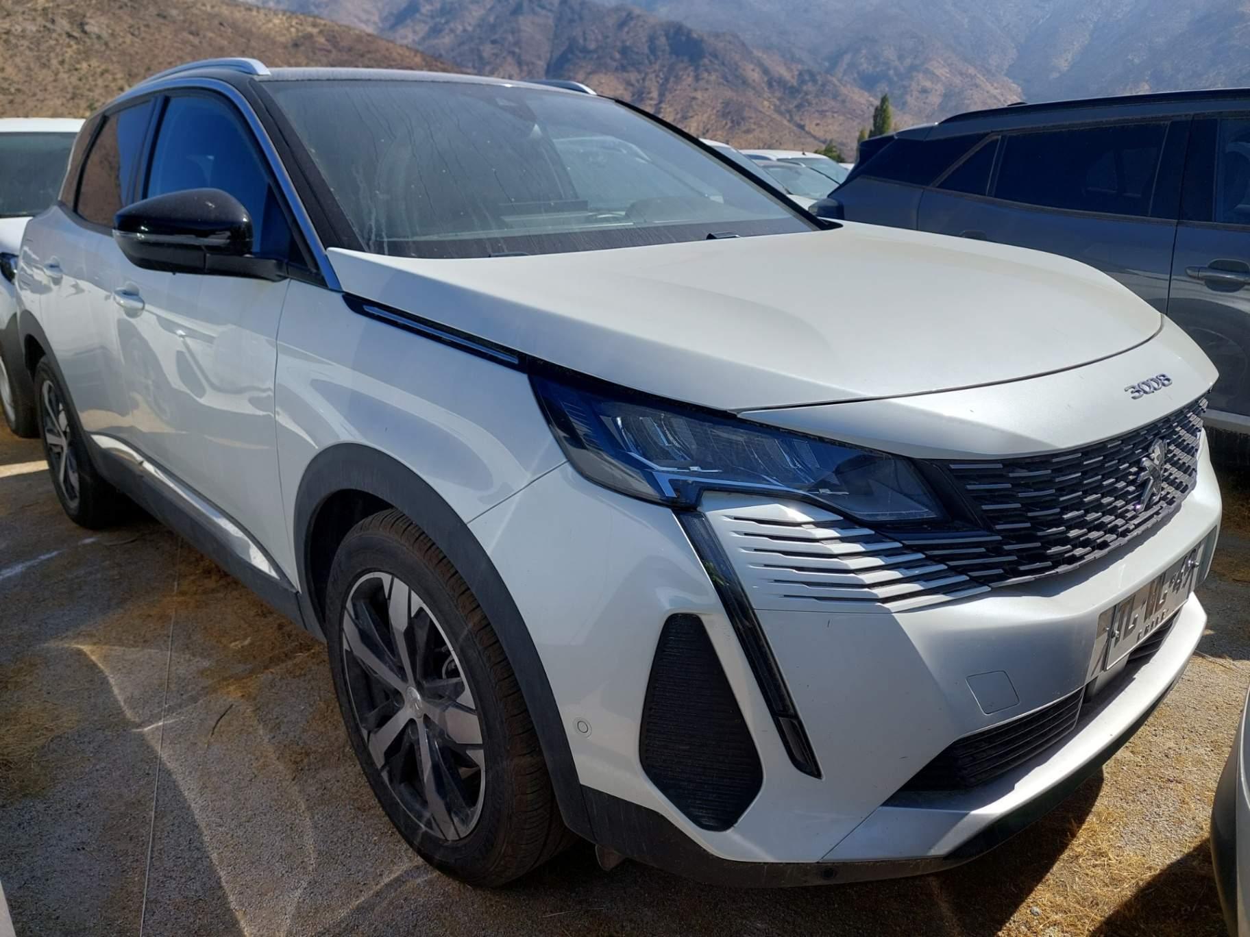Station Wagon Peugeot 3008