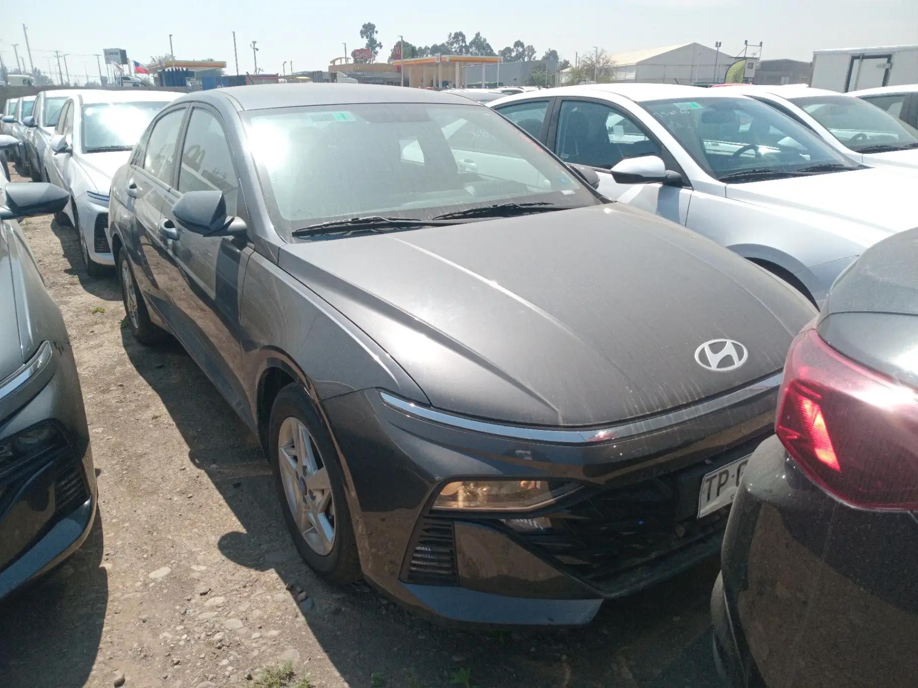 Automovil Hyundai Accent