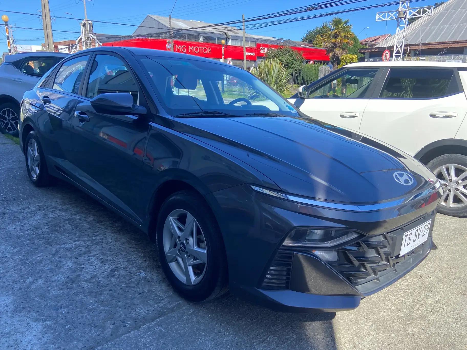 Automovil Hyundai Accent