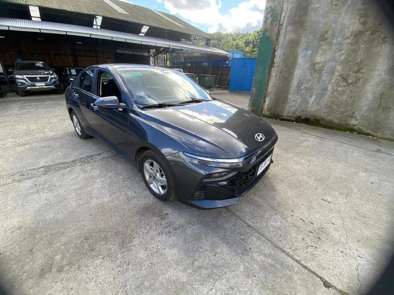 Automovil Hyundai Accent