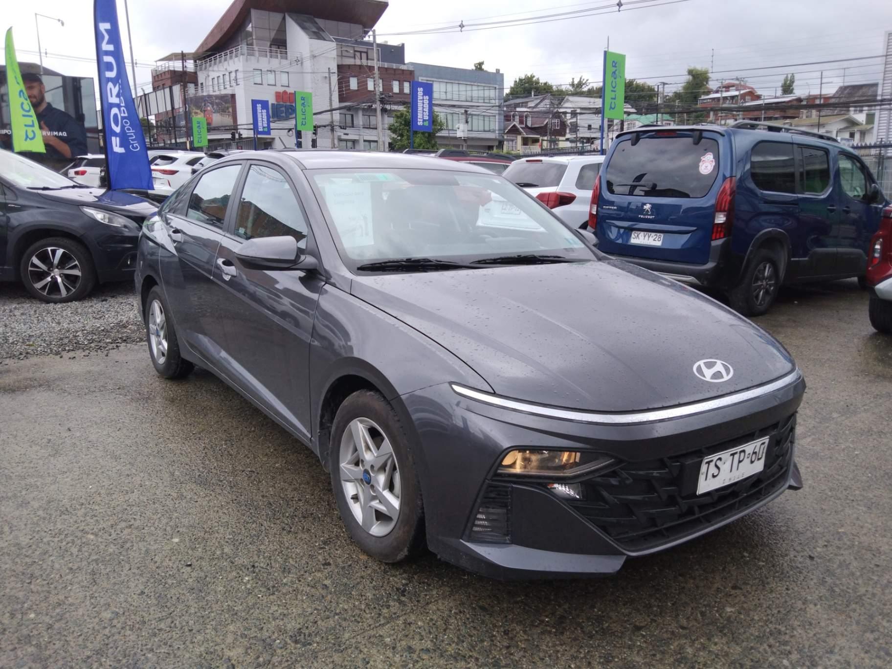 Automovil Hyundai Accent