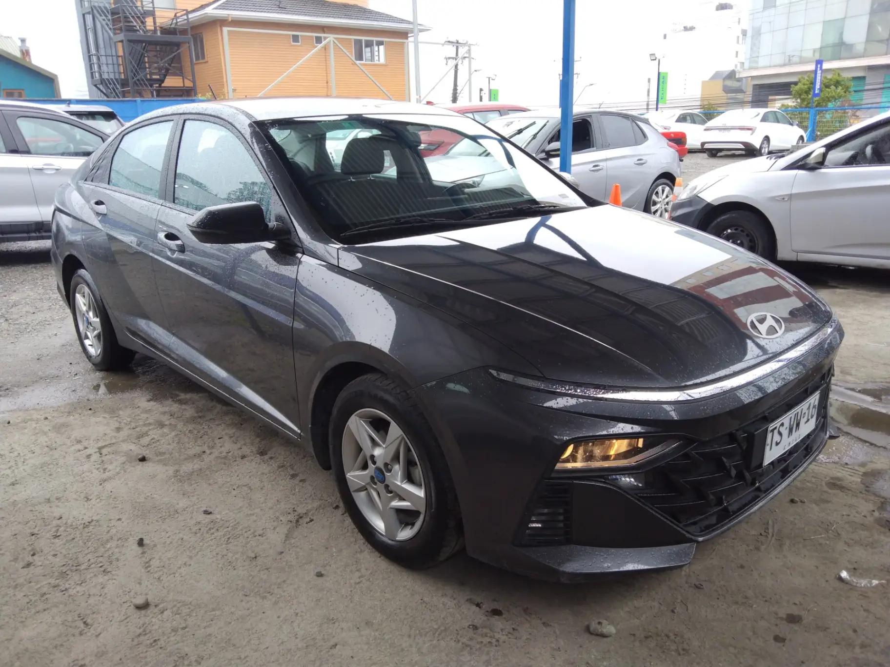 Automovil Hyundai Accent