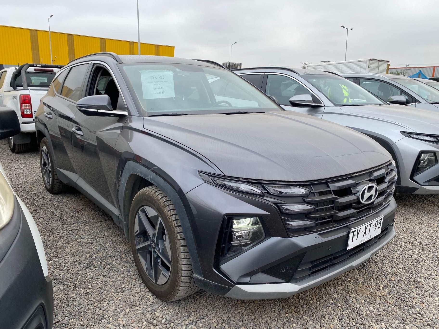 Station Wagon Hyundai Tucson