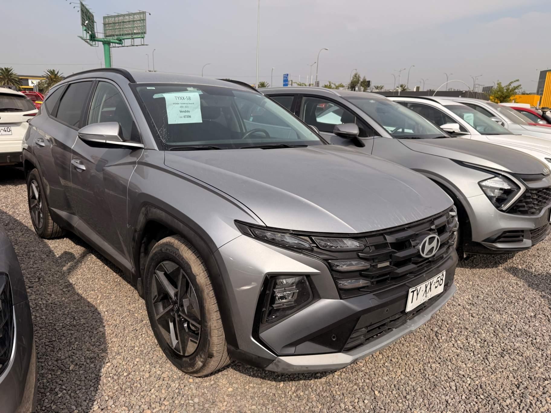 Station Wagon Hyundai Tucson