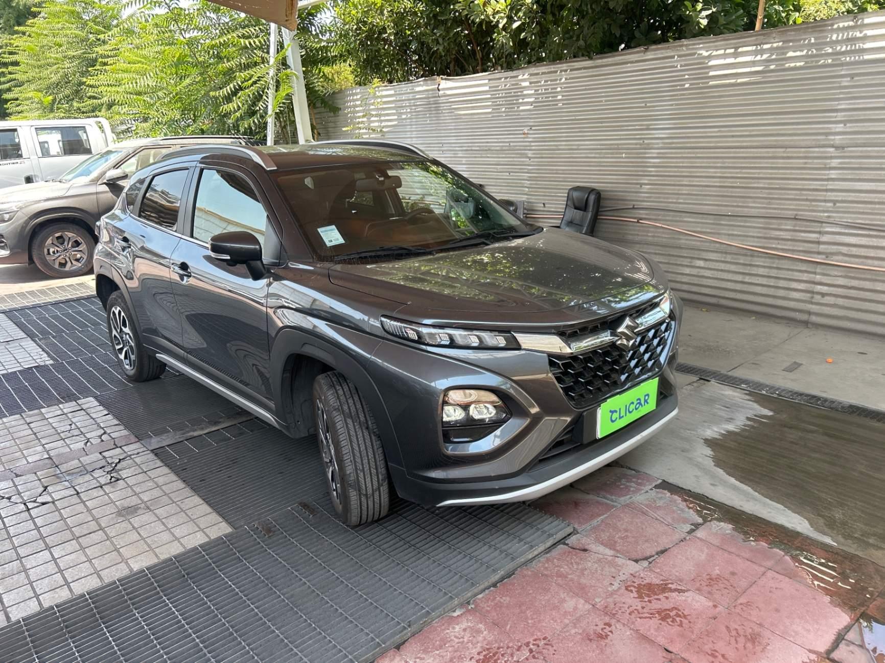 Automovil Suzuki Fronx