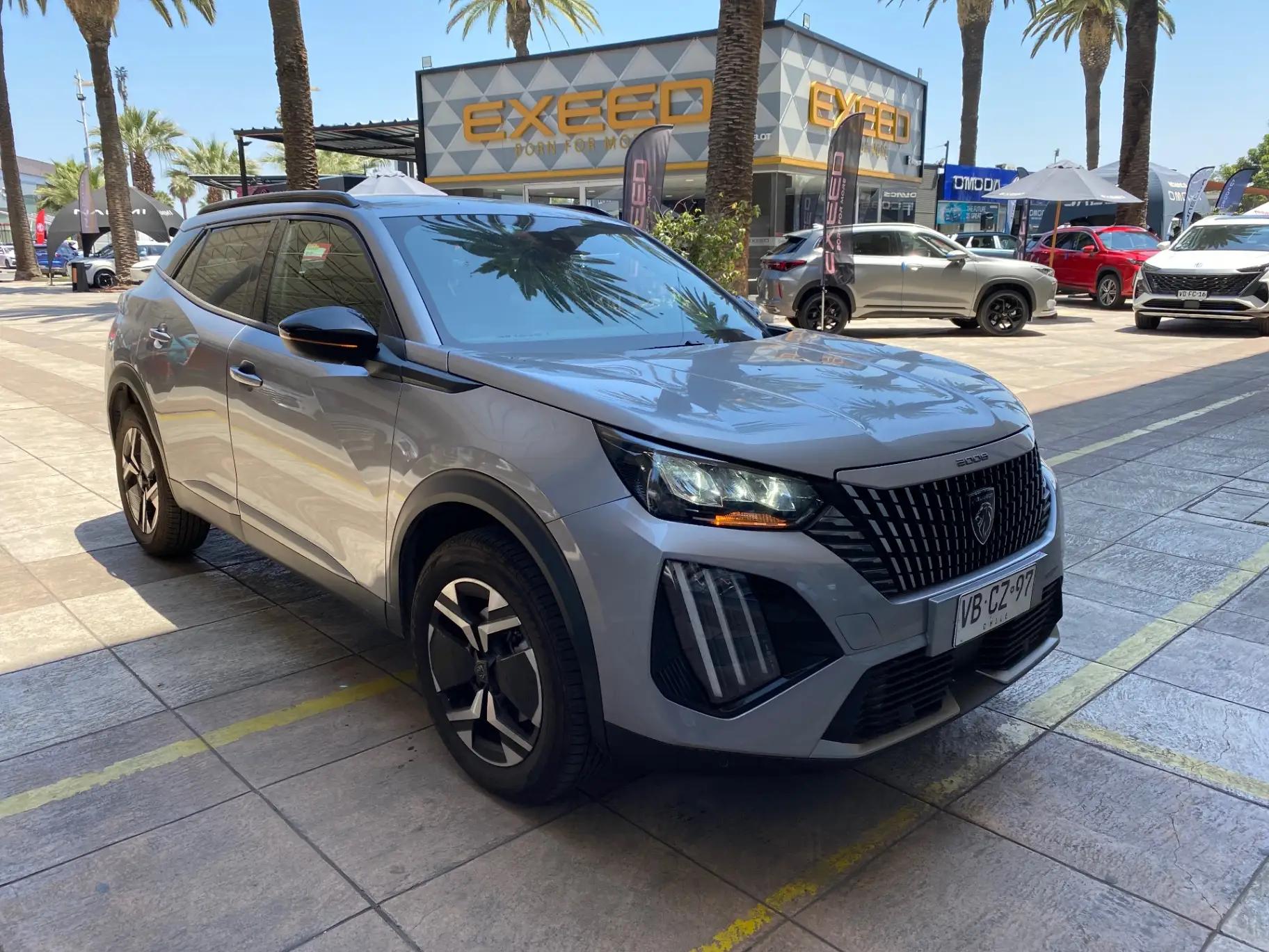 Station Wagon Peugeot 2008