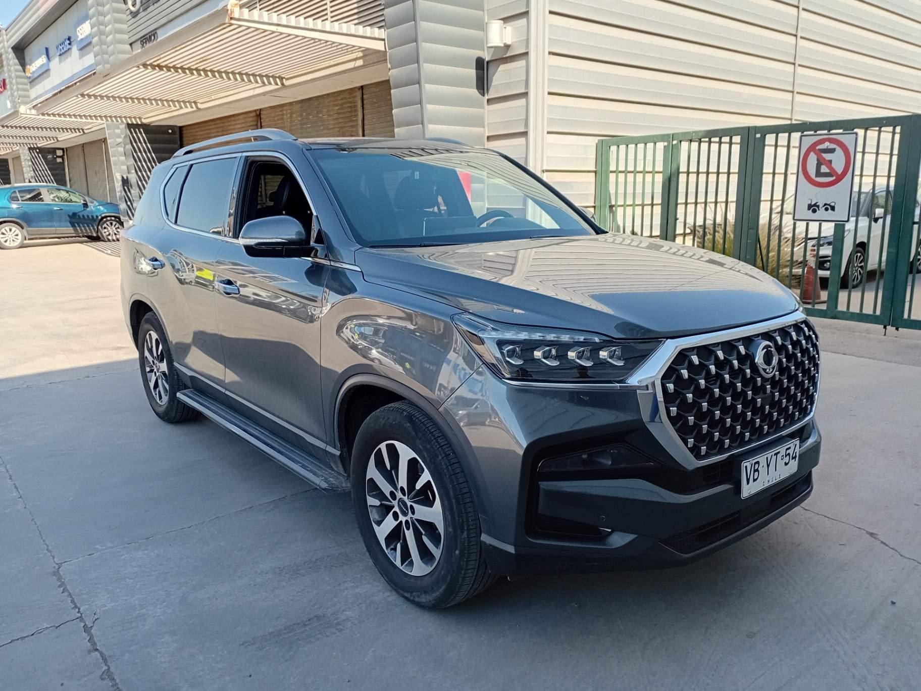 Suv Ssangyong Rexton