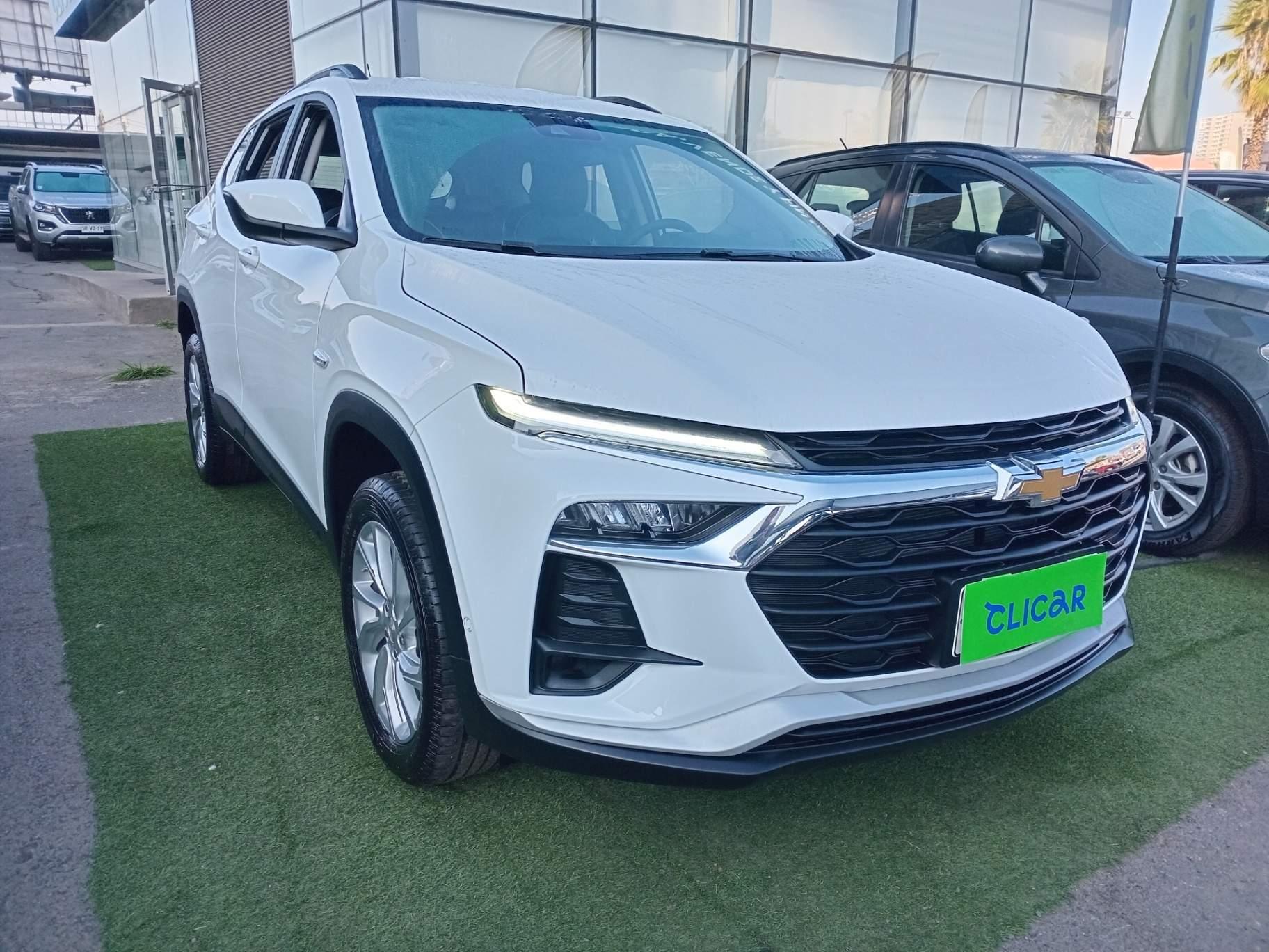 Station Wagon Chevrolet Tracker