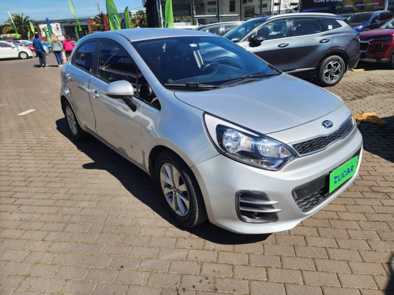 Hatchback Kia Rio 5