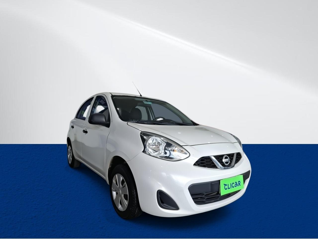 Hatchback Nissan March