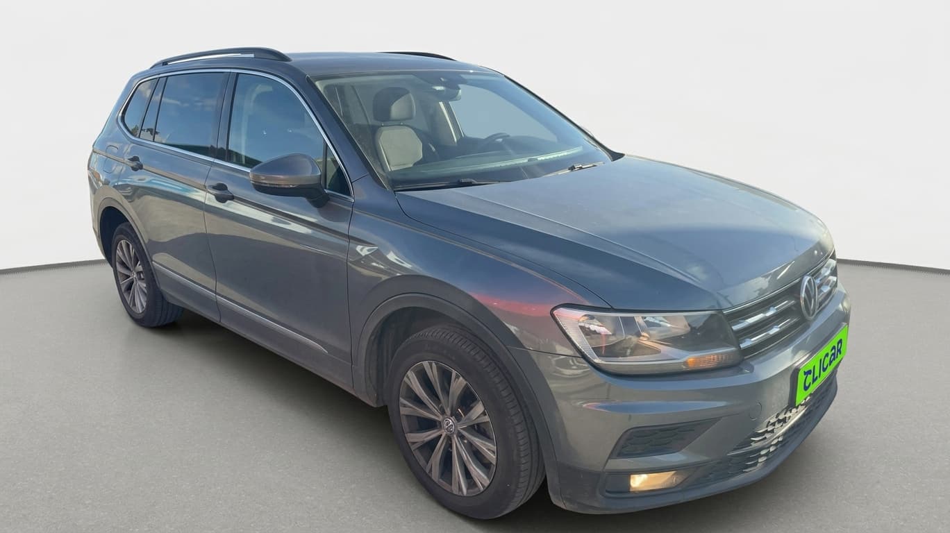 Station Wagon Volkswagen Tiguan