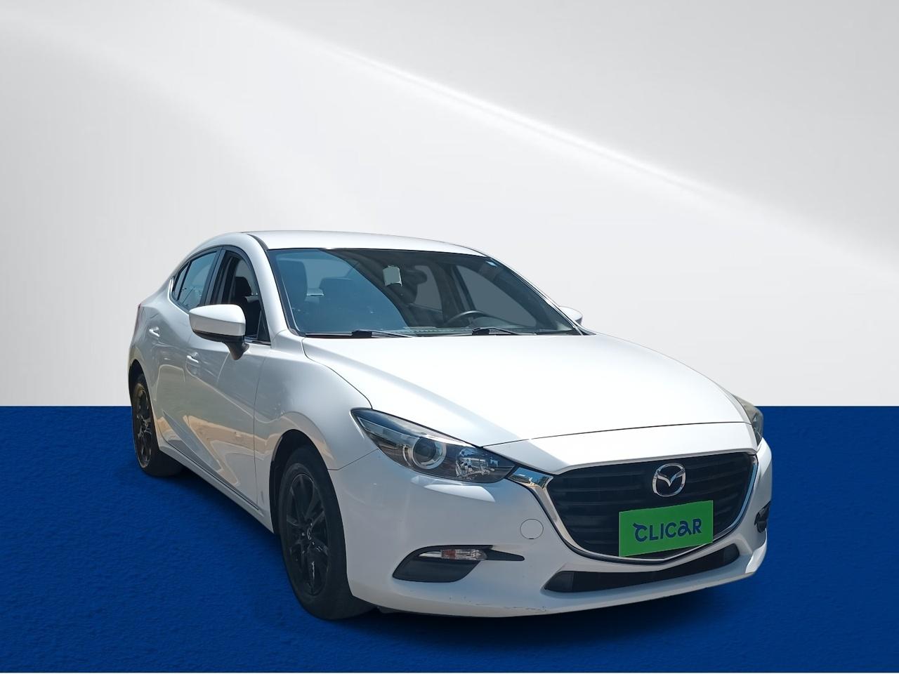 Automovil Mazda 3