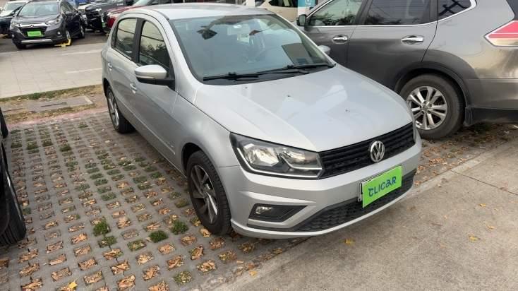 Hatchback Volkswagen Gol