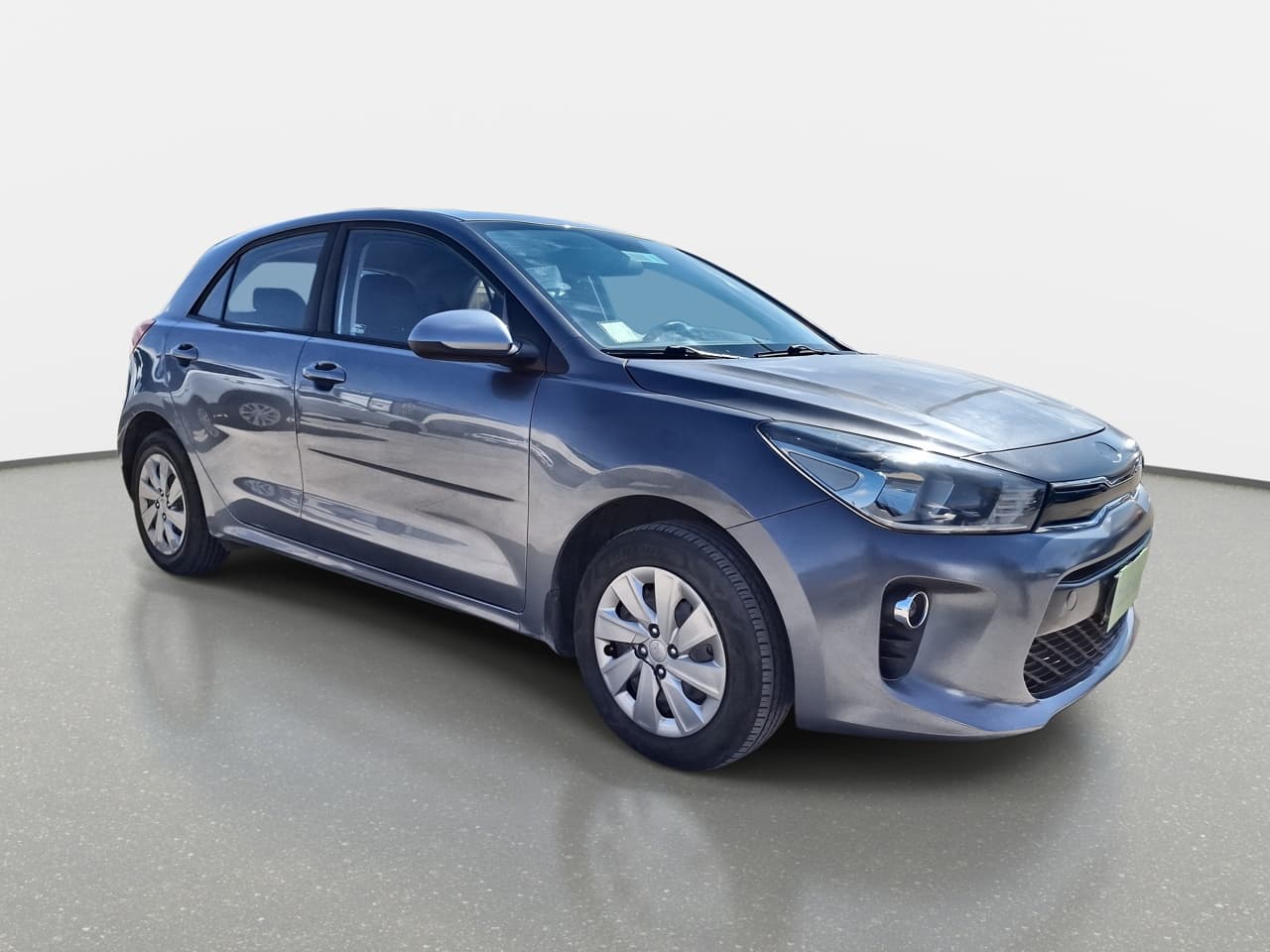 Automovil Kia Rio 5