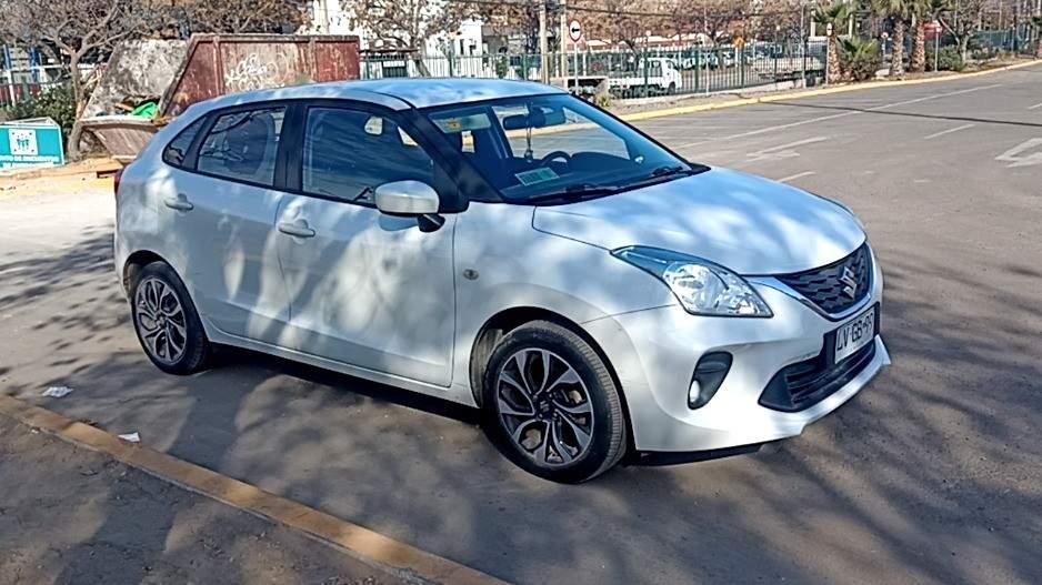 Automovil Suzuki Baleno