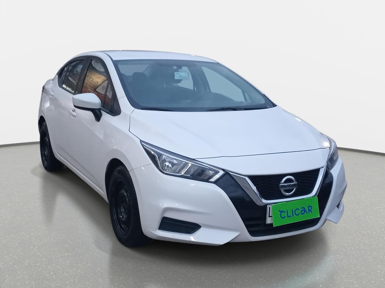 Automovil Nissan Versa