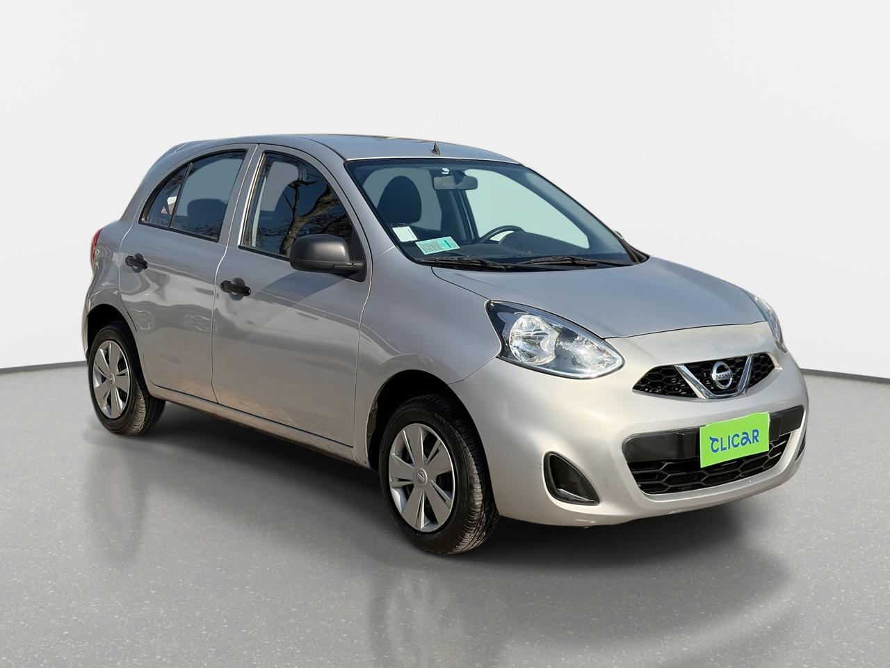 Hatchback Nissan March