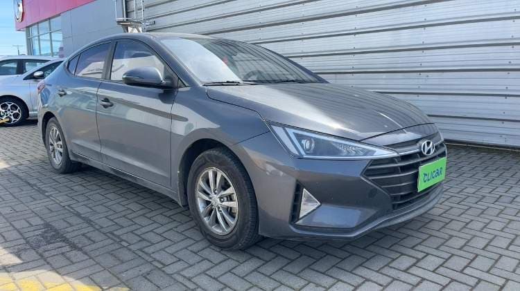 Automovil Hyundai Elantra