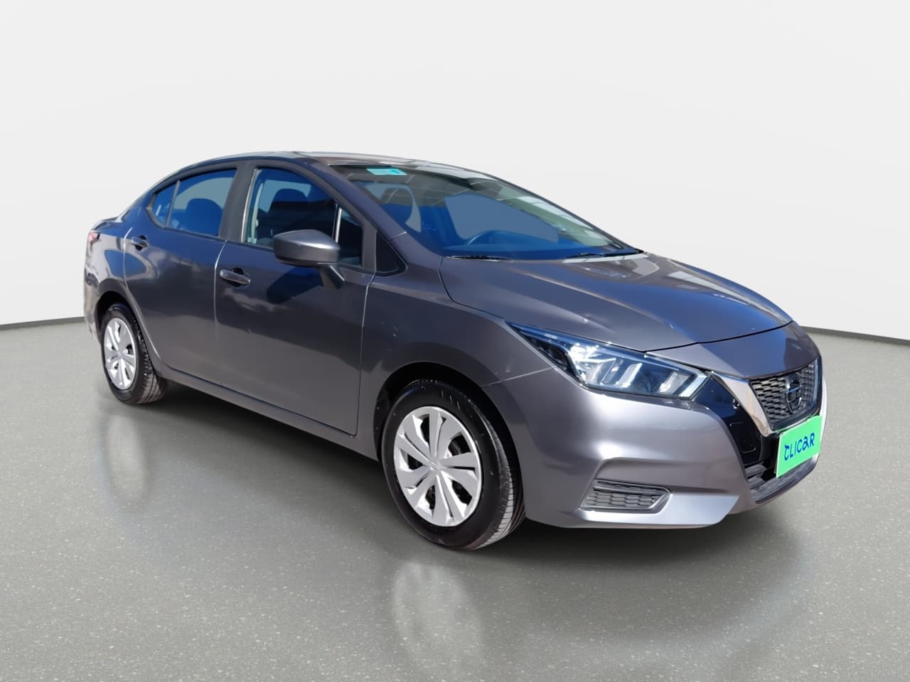 Automovil Nissan Versa