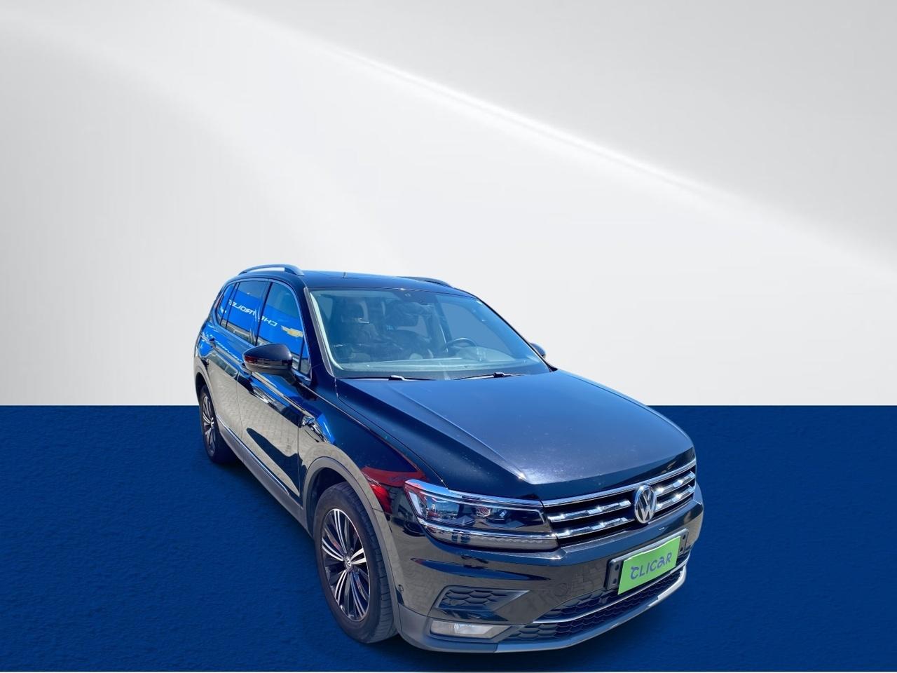 Station Wagon Volkswagen Tiguan