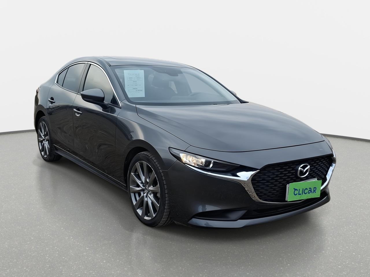 Automovil Mazda 3